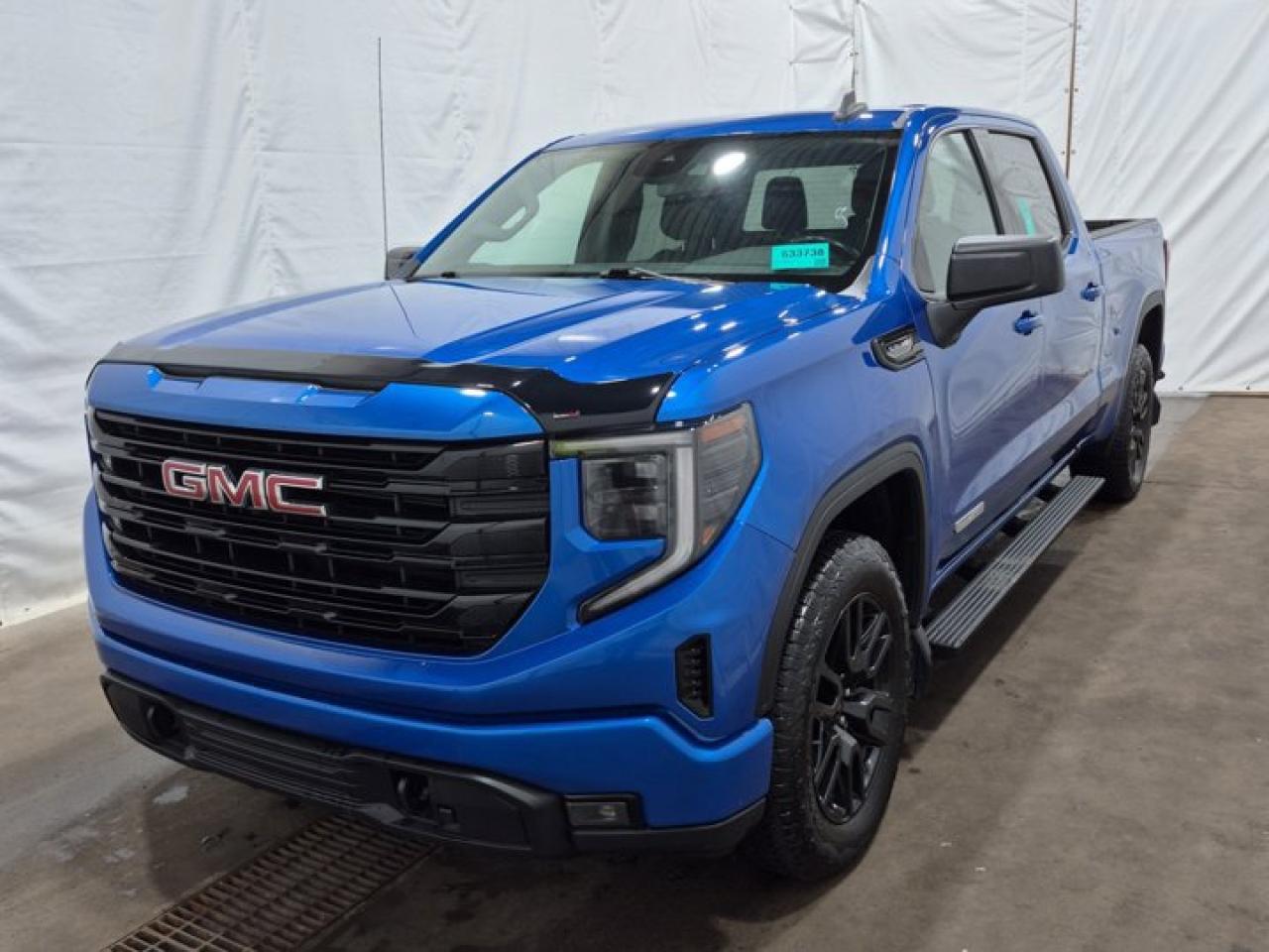 Used 2022 GMC Sierra 1500 Elevation Crew Cab | 4x4 | 5.3L V8 | X31 Off-Road | Heated + Power Seat | CarPlay | Android Auto | for sale in Guelph, ON