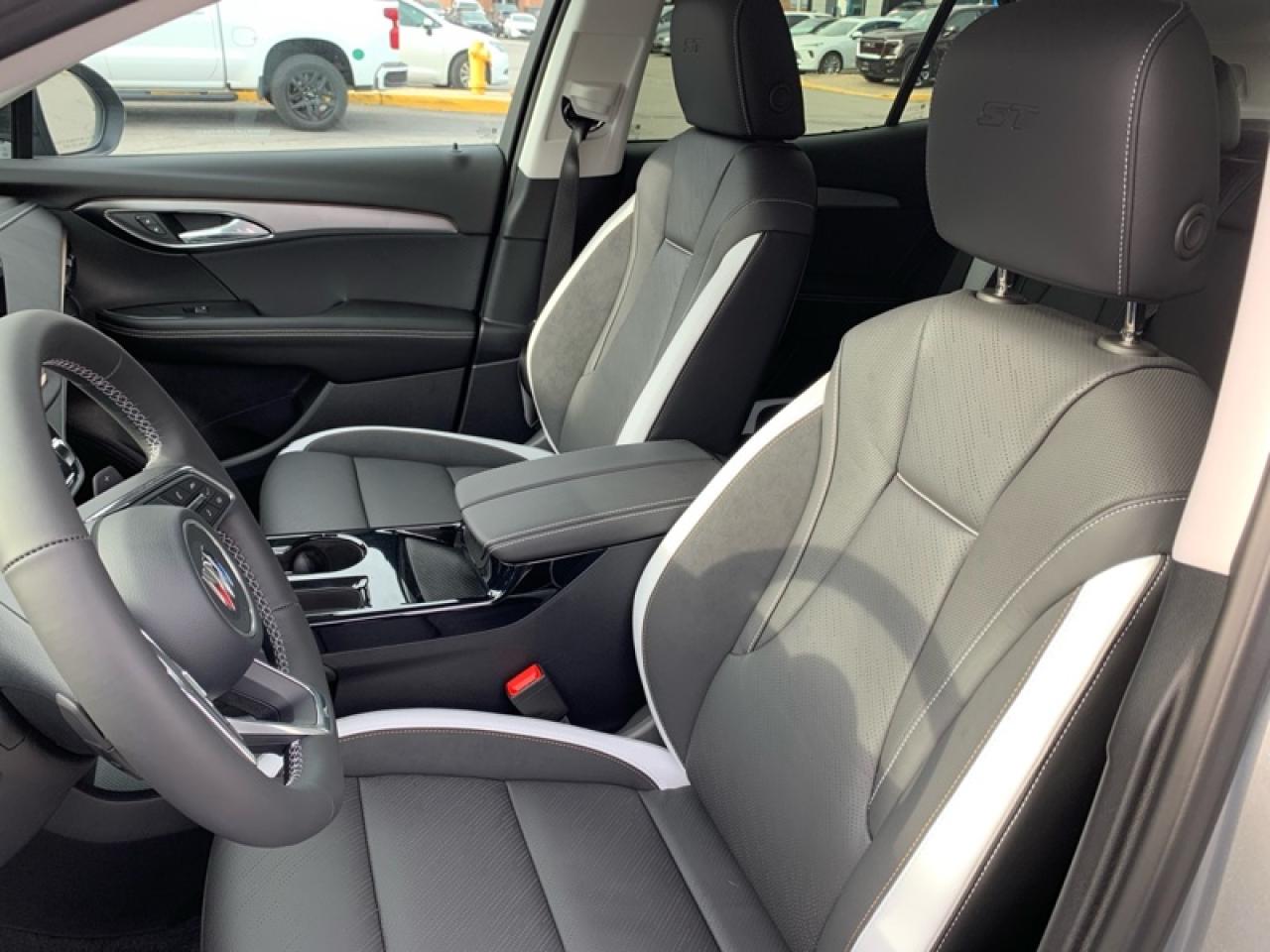 2025 Buick Envision Sport Touring  - Leather Seats Photo