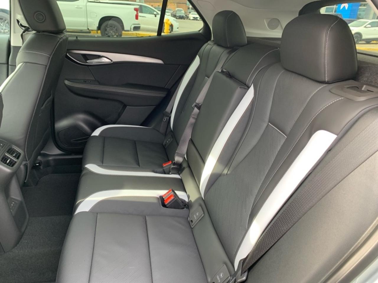 2025 Buick Envision Sport Touring  - Leather Seats Photo