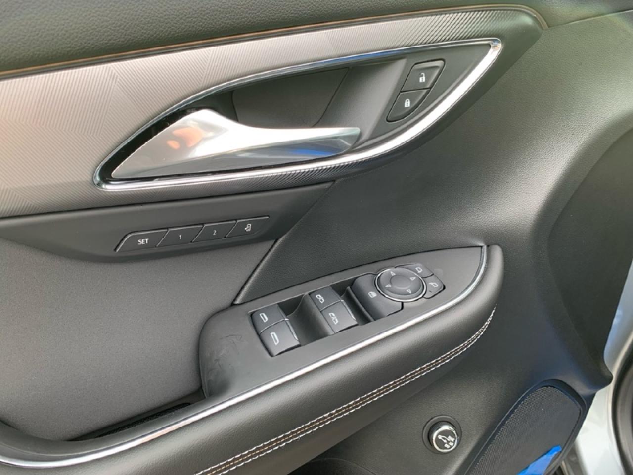 2025 Buick Envision Sport Touring  - Leather Seats Photo