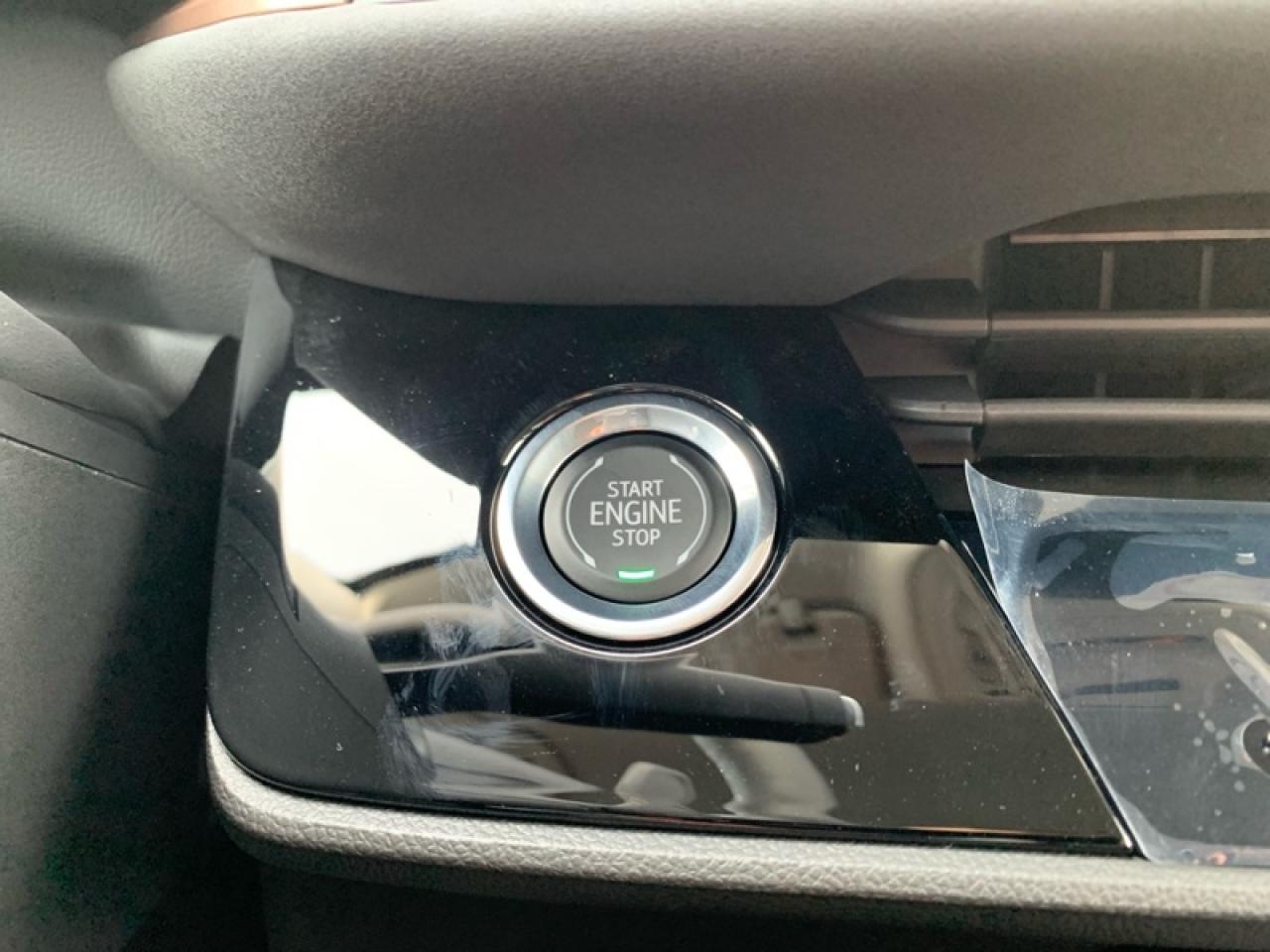 2025 Buick Envision Sport Touring  - Leather Seats Photo