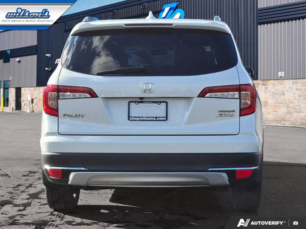 2020 Honda Pilot Touring 7-Passenger AWD | Leather | Sunroof | Nav | DVD | Rear Camera | Adaptive Cruise | and More ! Photo3