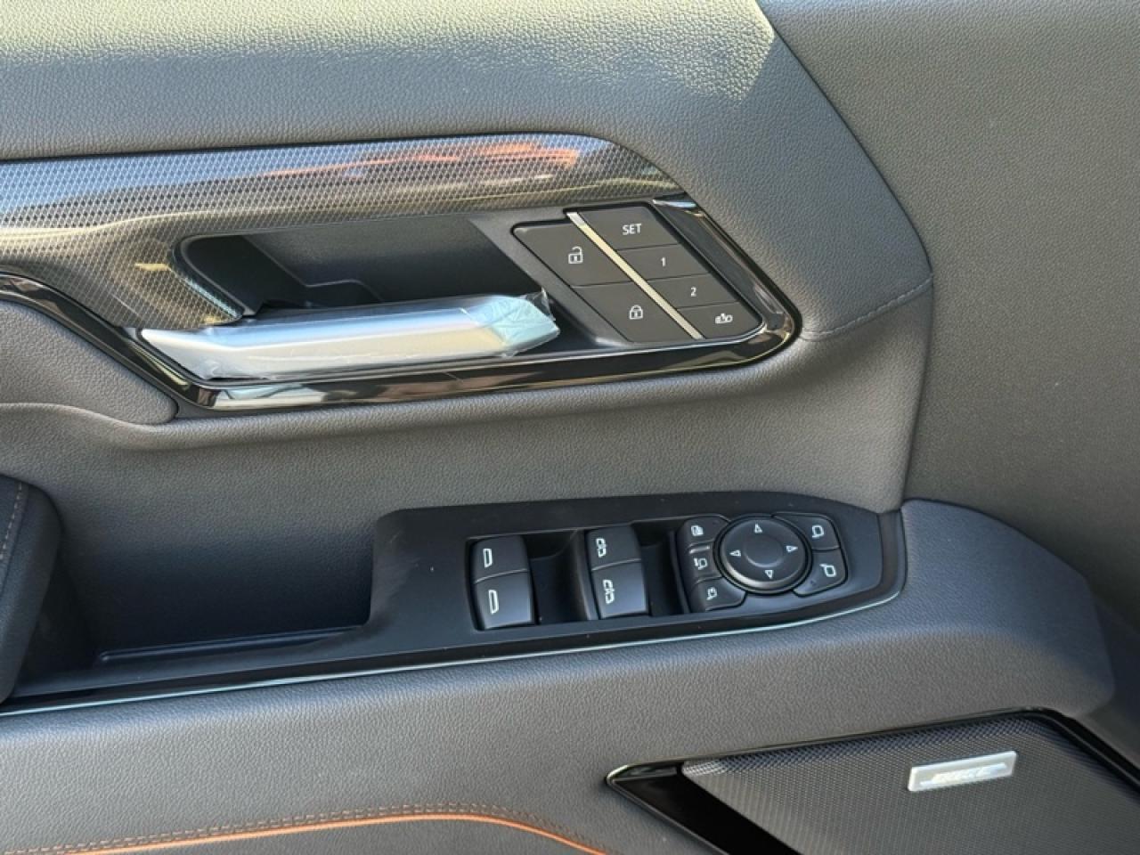 2026 GMC Sierra 3500 HD AT4  - Leather Seats Photo