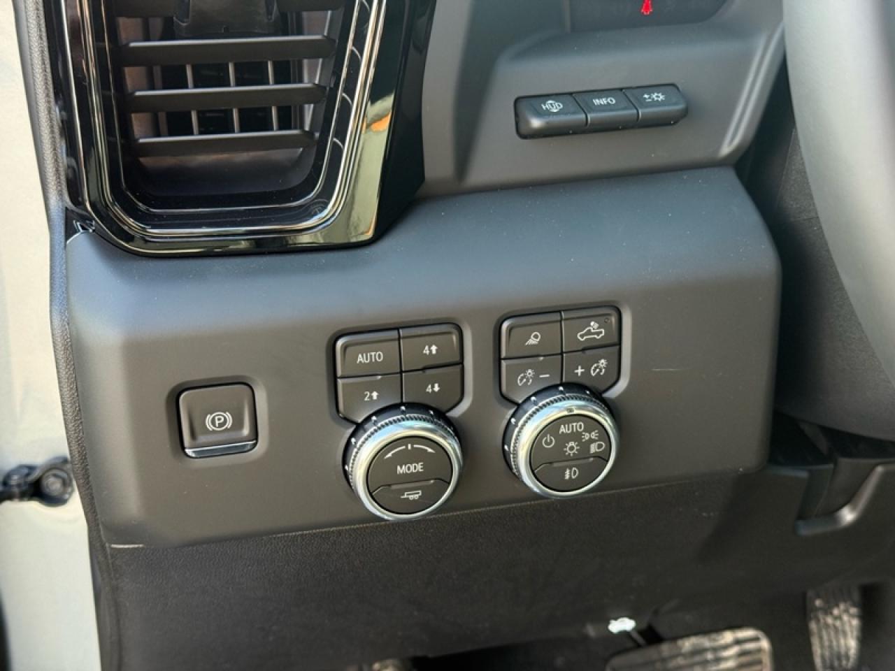 2026 GMC Sierra 3500 HD AT4  - Leather Seats Photo