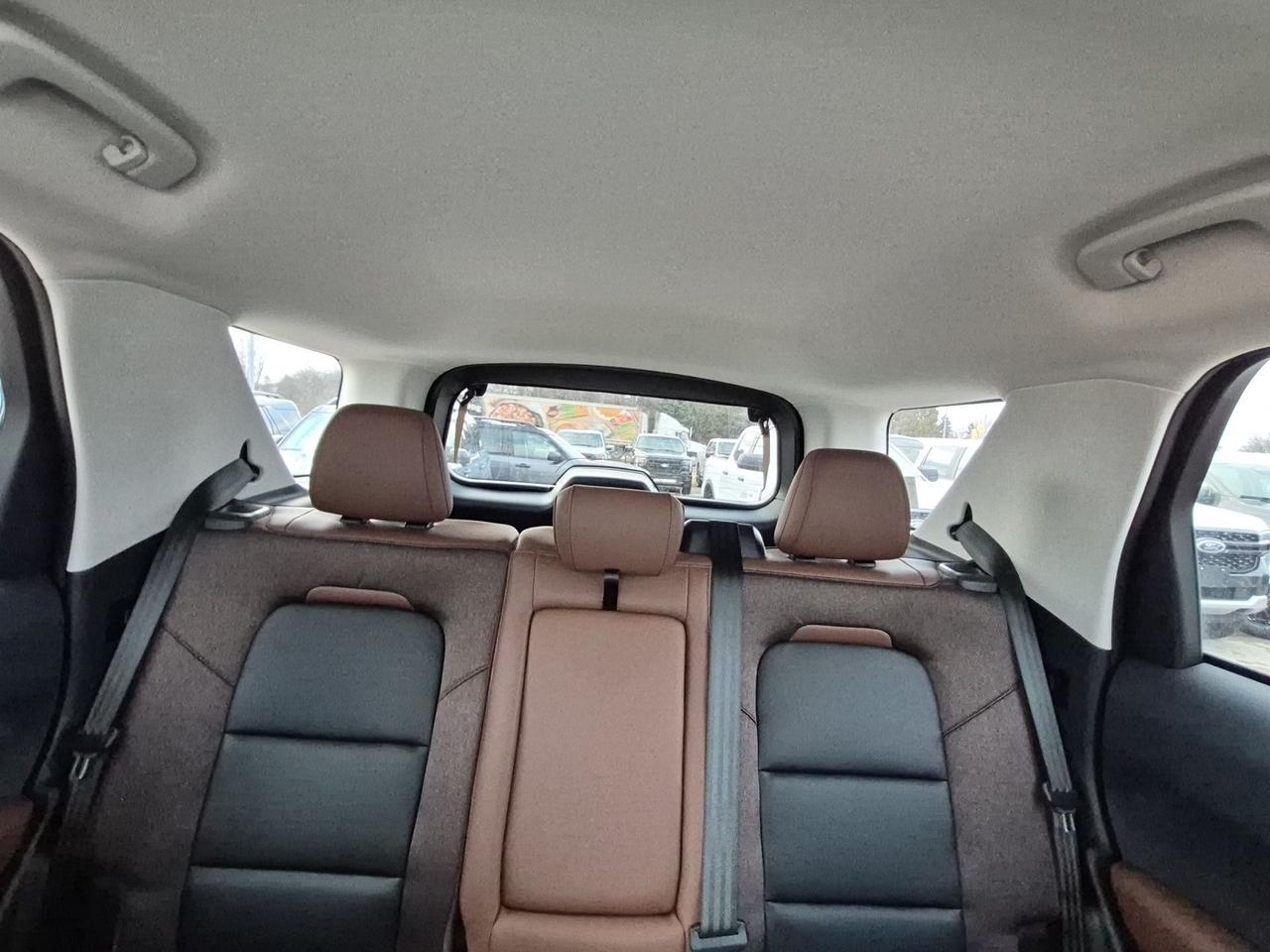 2025 Ford Bronco Sport OUTER BANKS, 360 DEGREE CAMERA, NAVIGATION Photo
