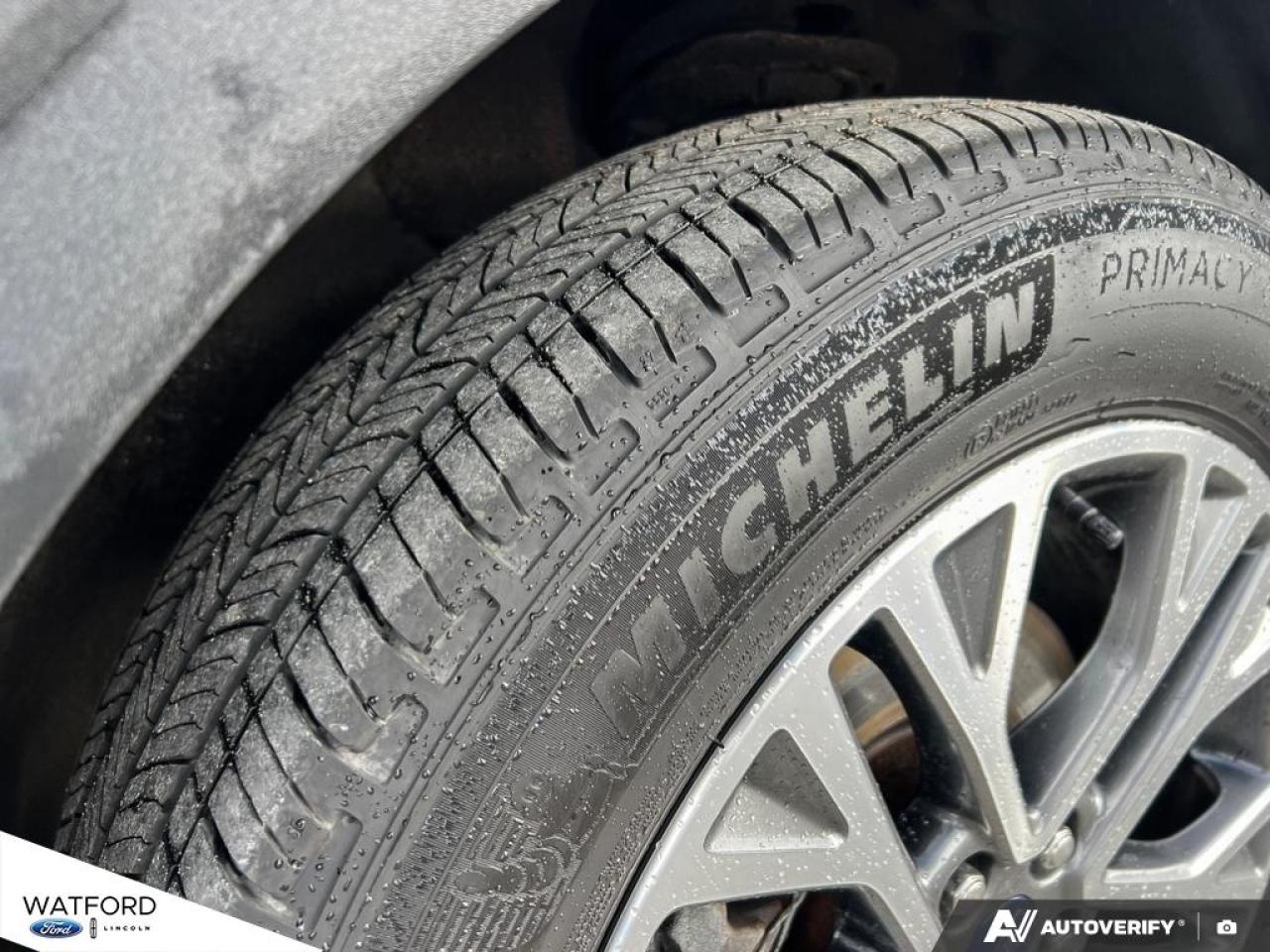 2022 Ford Escape SEL AWD Photo