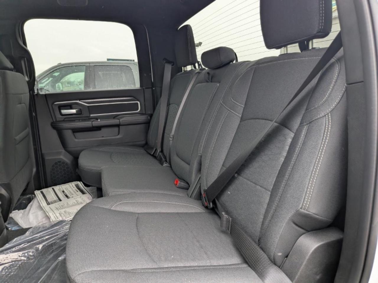 2026 RAM 3500 BIG HORN CREW 6'4" 4X4 6.7L DIESEL (ETM) Photo