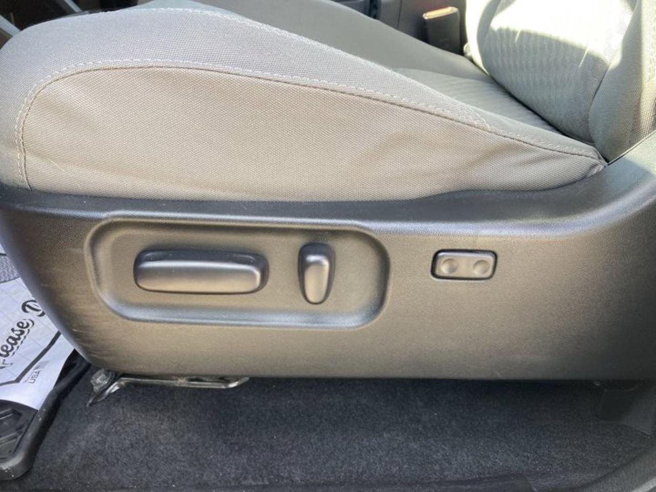 2022 Toyota Tacoma SR5 Double Cab 4x4 | Heated Seats Photo