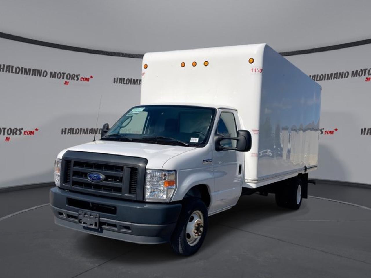 Used 2023 Ford E-Series Cutaway E-450 DRW 158