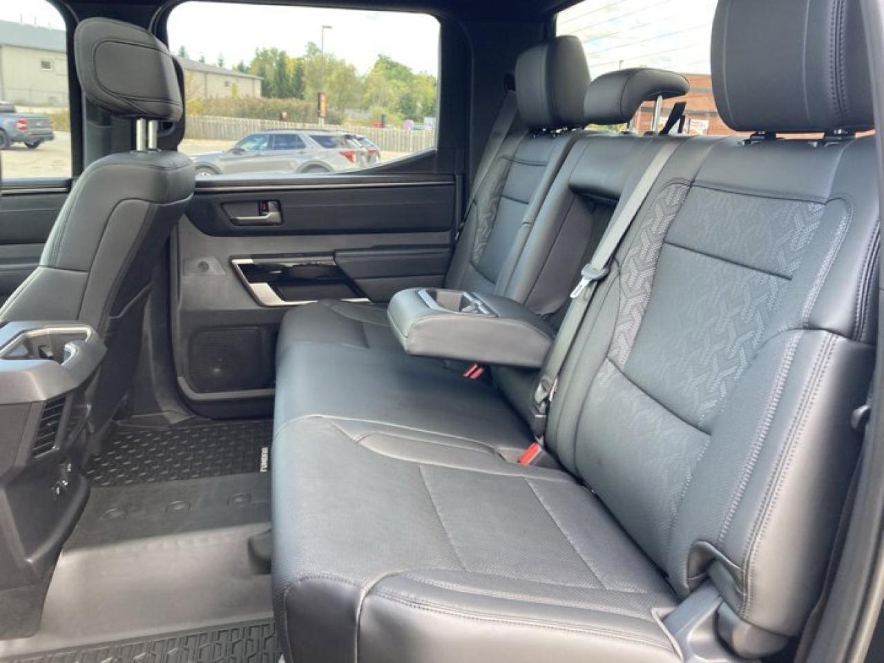 2025 Toyota Tundra Limited 4x4 Crew Photo