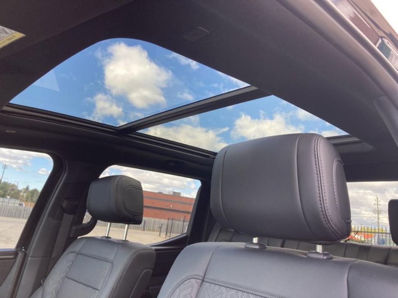 2025 Toyota Tundra Limited 4x4 Crew Photo