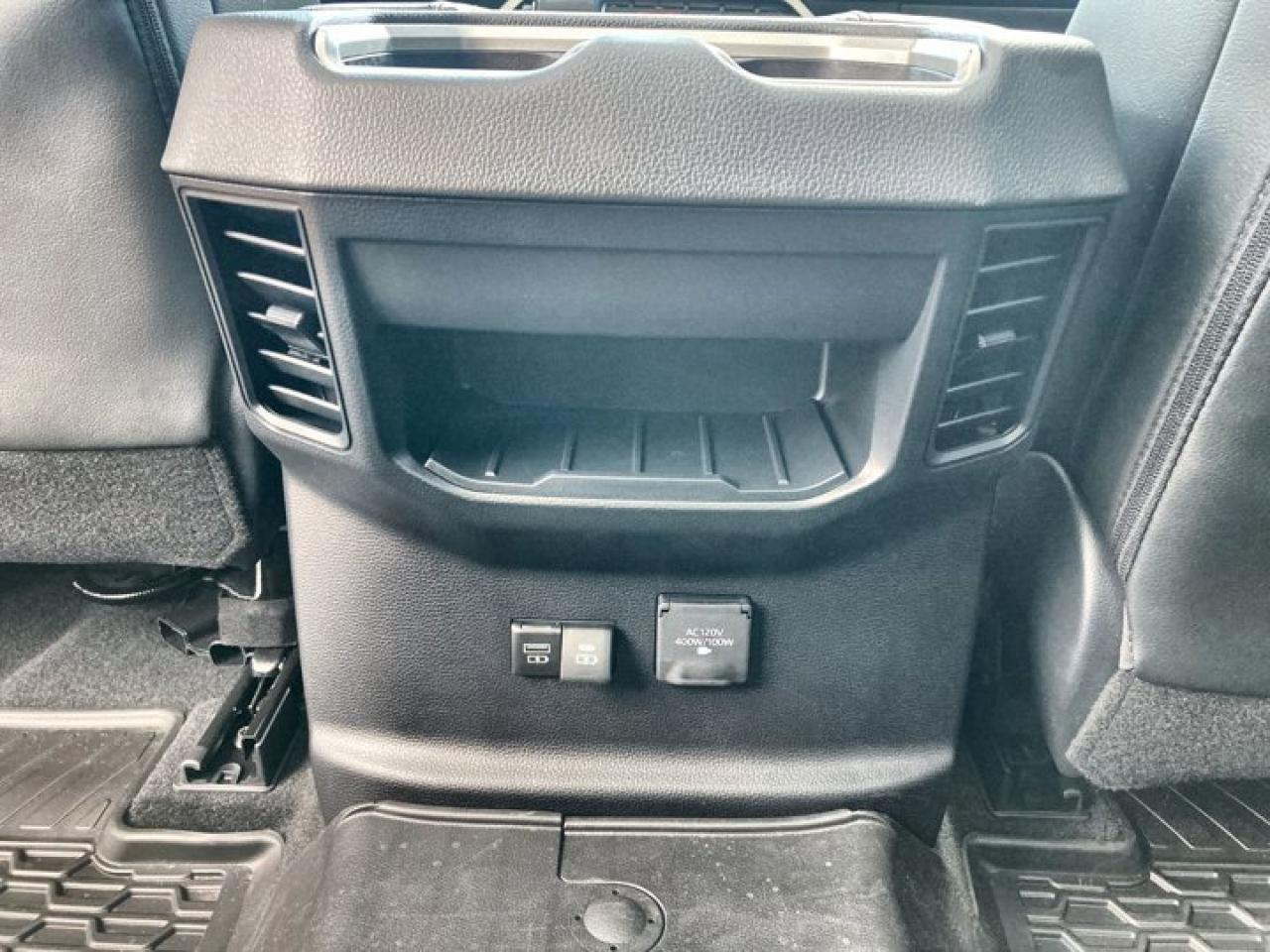 2025 Toyota Tundra Limited 4x4 Crew Photo