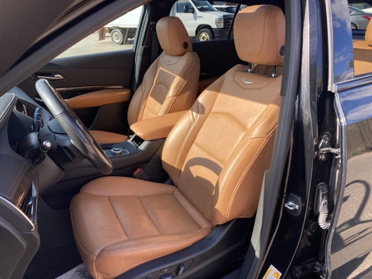 2023 Cadillac XT4 AWD 350T Sport Leather Seats | Remote Start | Panoramic Roof Photo