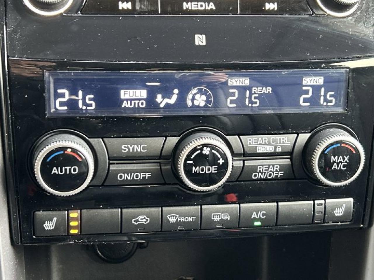 2022 Subaru ASCENT Limited AWD | Panoramic Roof | Heated Seats | Leather Seats Photo