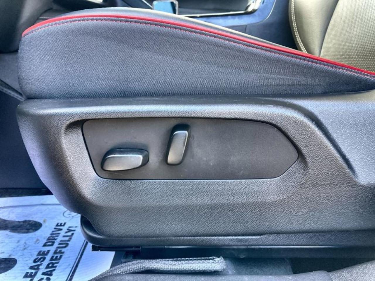 2023 Buick Envision Essence AWD Photo