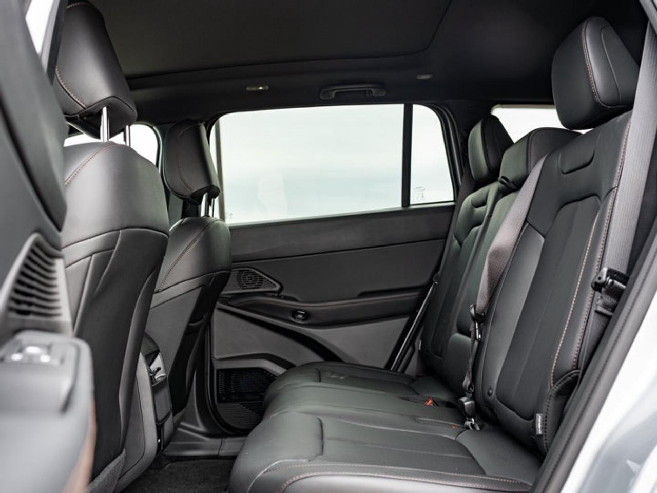 2026 Jeep Cherokee Limited Photo