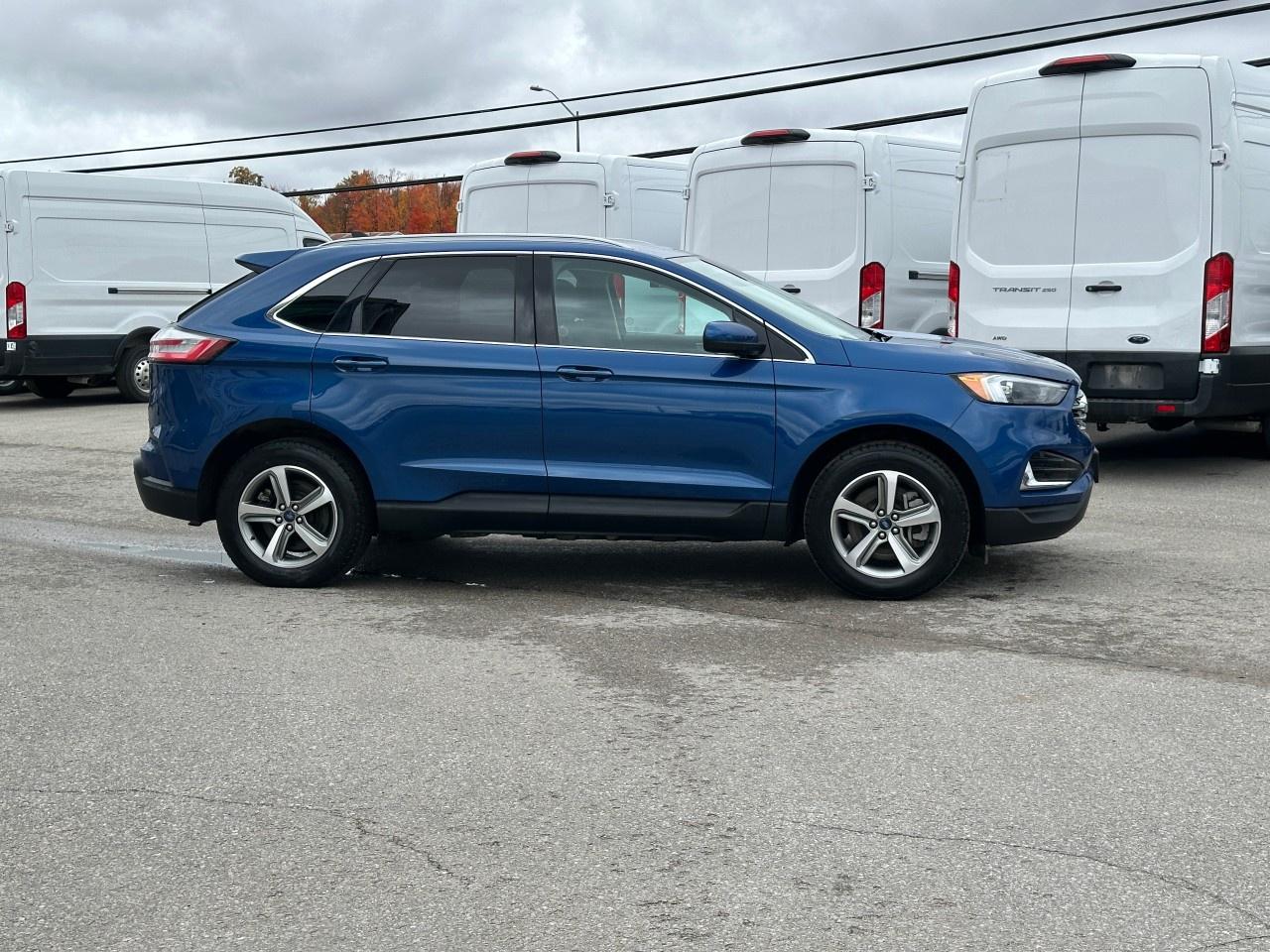 2022 Ford Edge SEL AWD Photo4