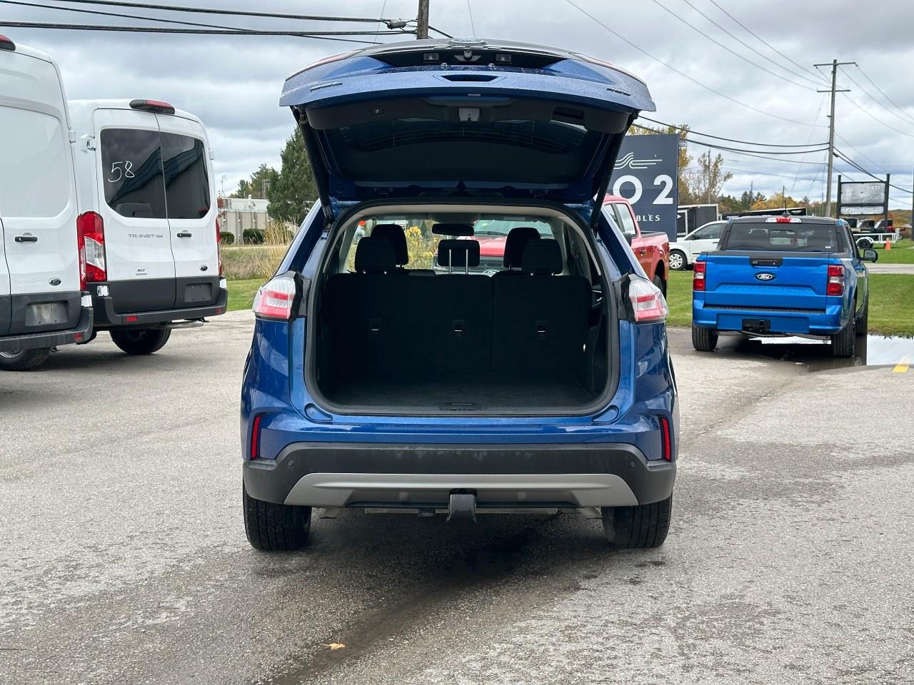 2022 Ford Edge SEL AWD Photo