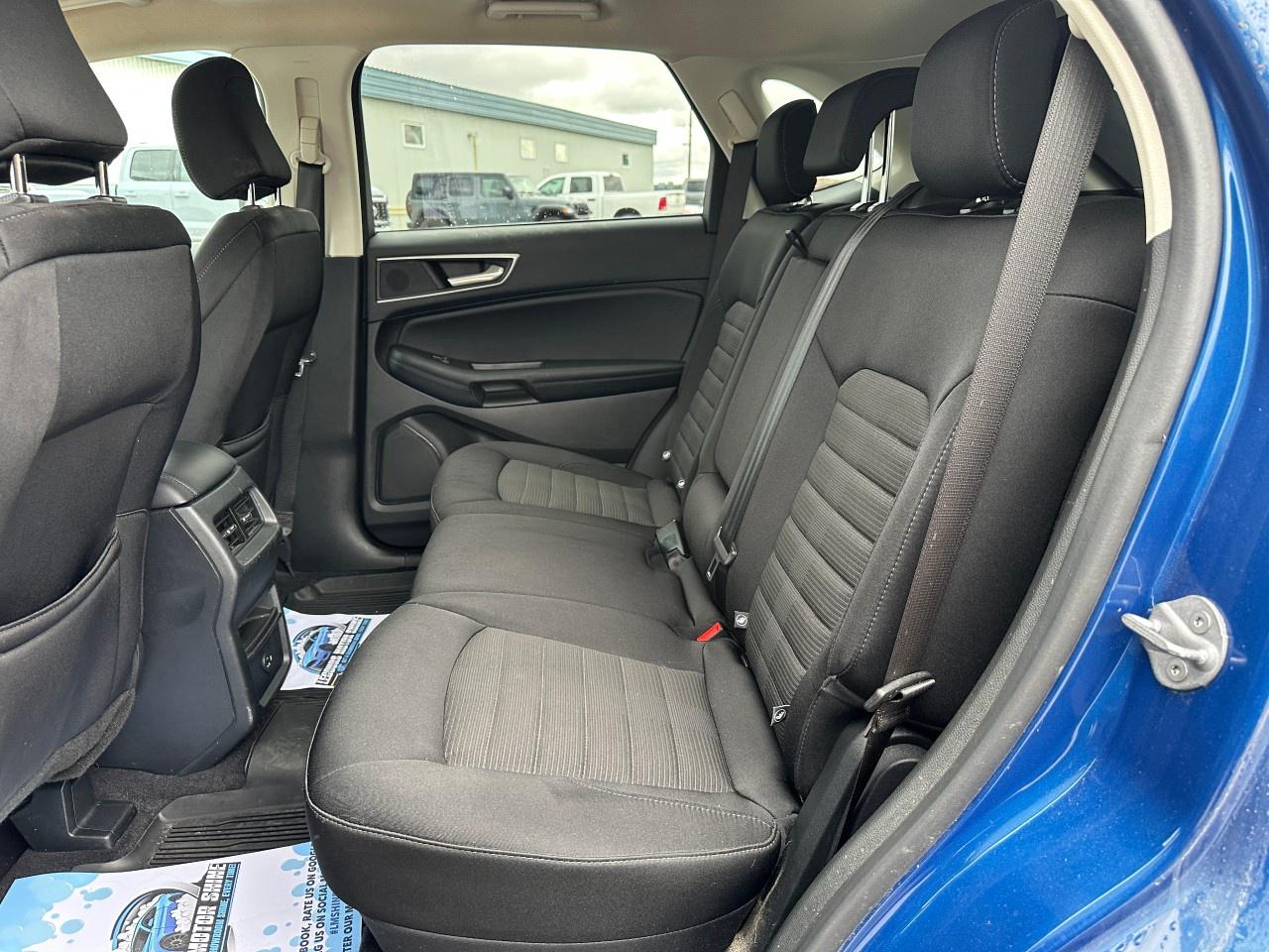 2022 Ford Edge SEL AWD Photo