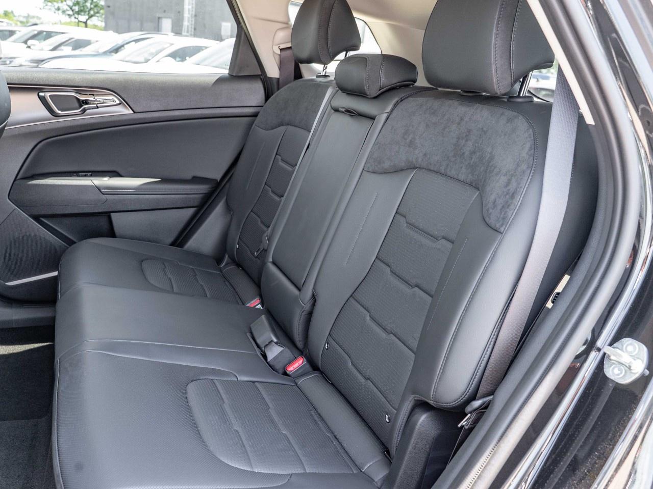 2026 Kia Sportage Hybrid EX Premium AWD Photo