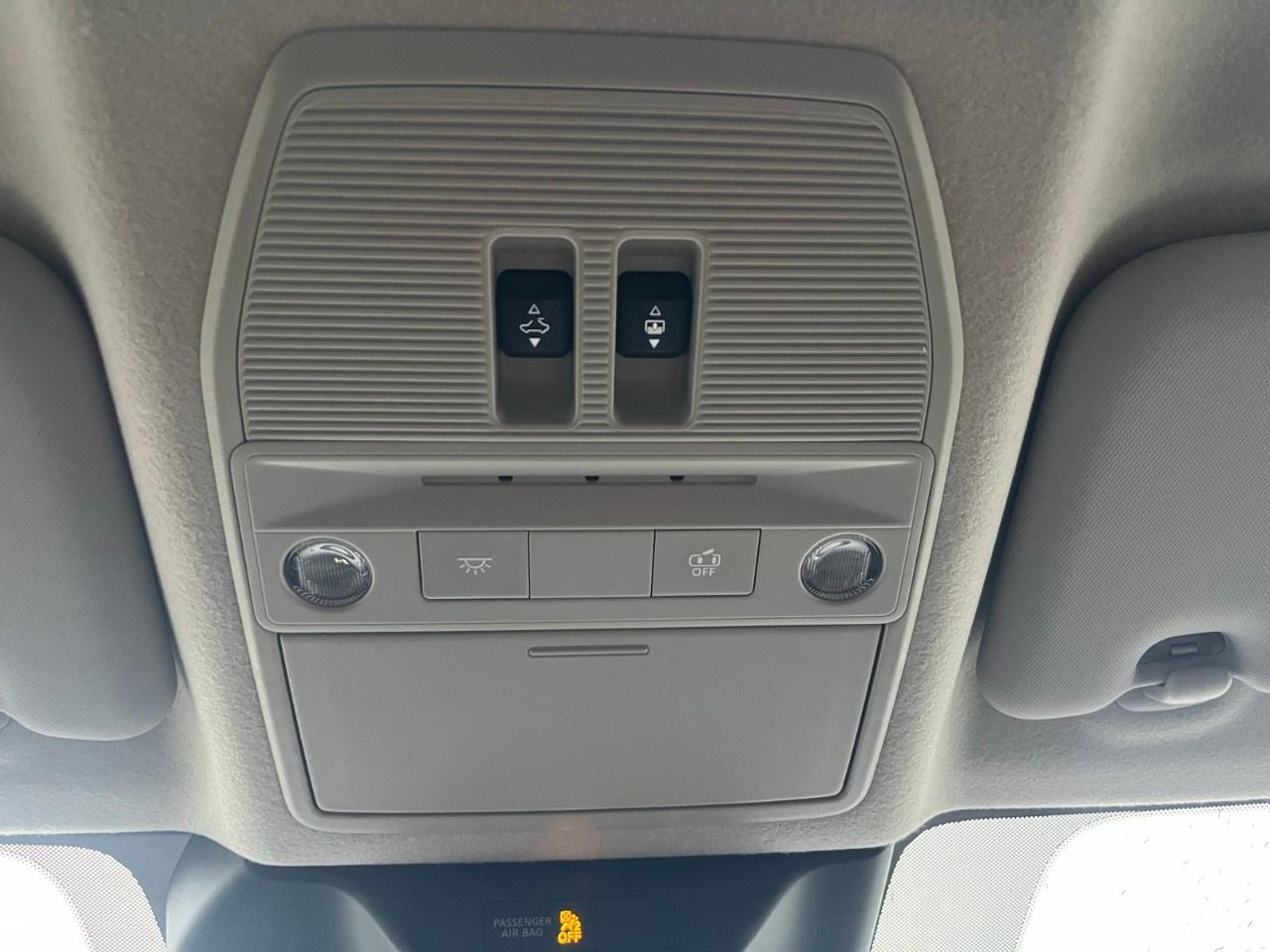 2025 Nissan Kicks SV AWD Photo