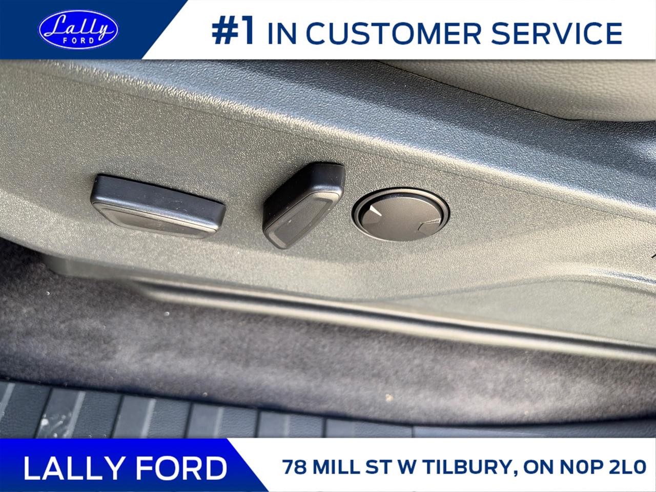 2025 Ford F-150 Lariat Photo