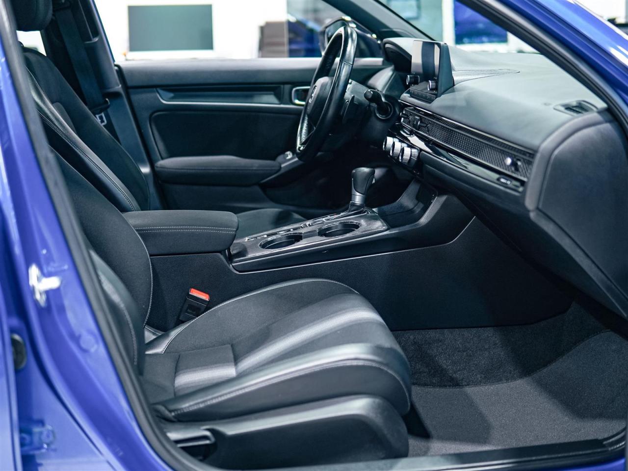 2024 Honda Civic SPORT | NO ACCIDENTS | SUNROOF | PUSH BUTTON | BLACK ALLOYS Photo