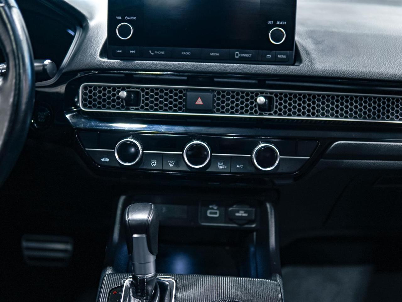 2024 Honda Civic SPORT | NO ACCIDENTS | SUNROOF | PUSH BUTTON | BLACK ALLOYS Photo