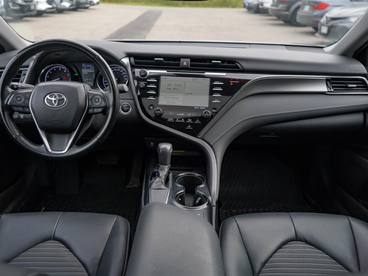 2019 Toyota Camry SE | UPGRADE | SUNROOF | LTHR | BLIND SPOT Photo