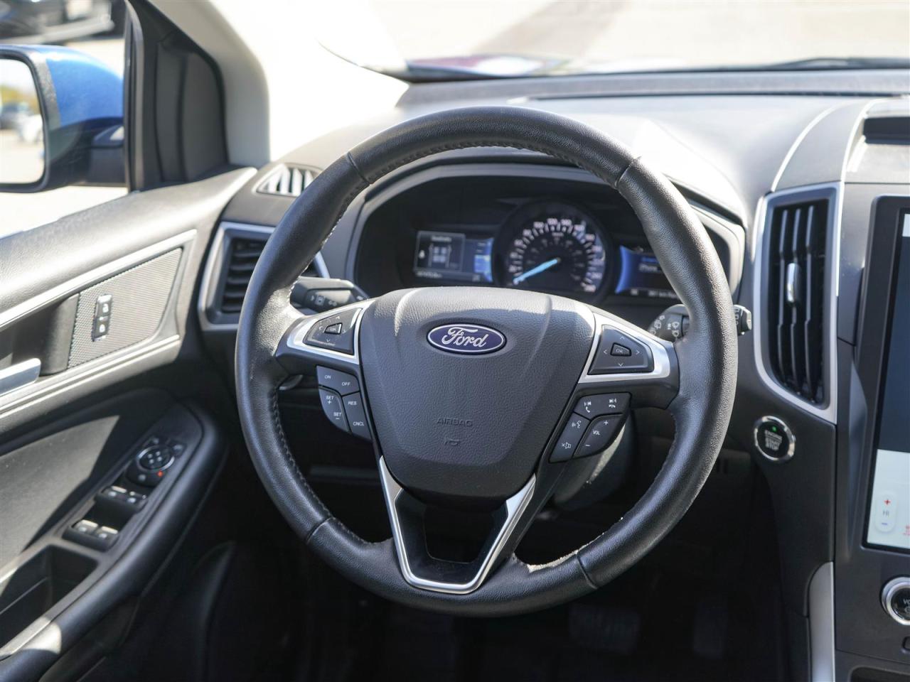 2022 Ford Edge SEL AWD | NO ACCIDENTS | 18 INCH ALLOYS | PWR TAILGATE Photo