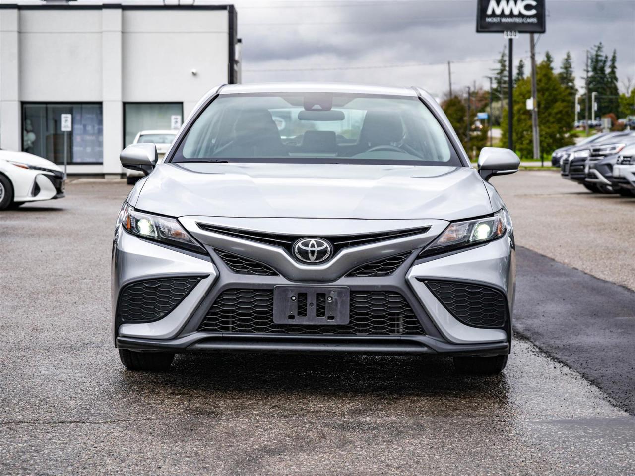 2023 Toyota Camry SE | NO ACCIDENTS | LEATHER | APP CONNECT Photo2