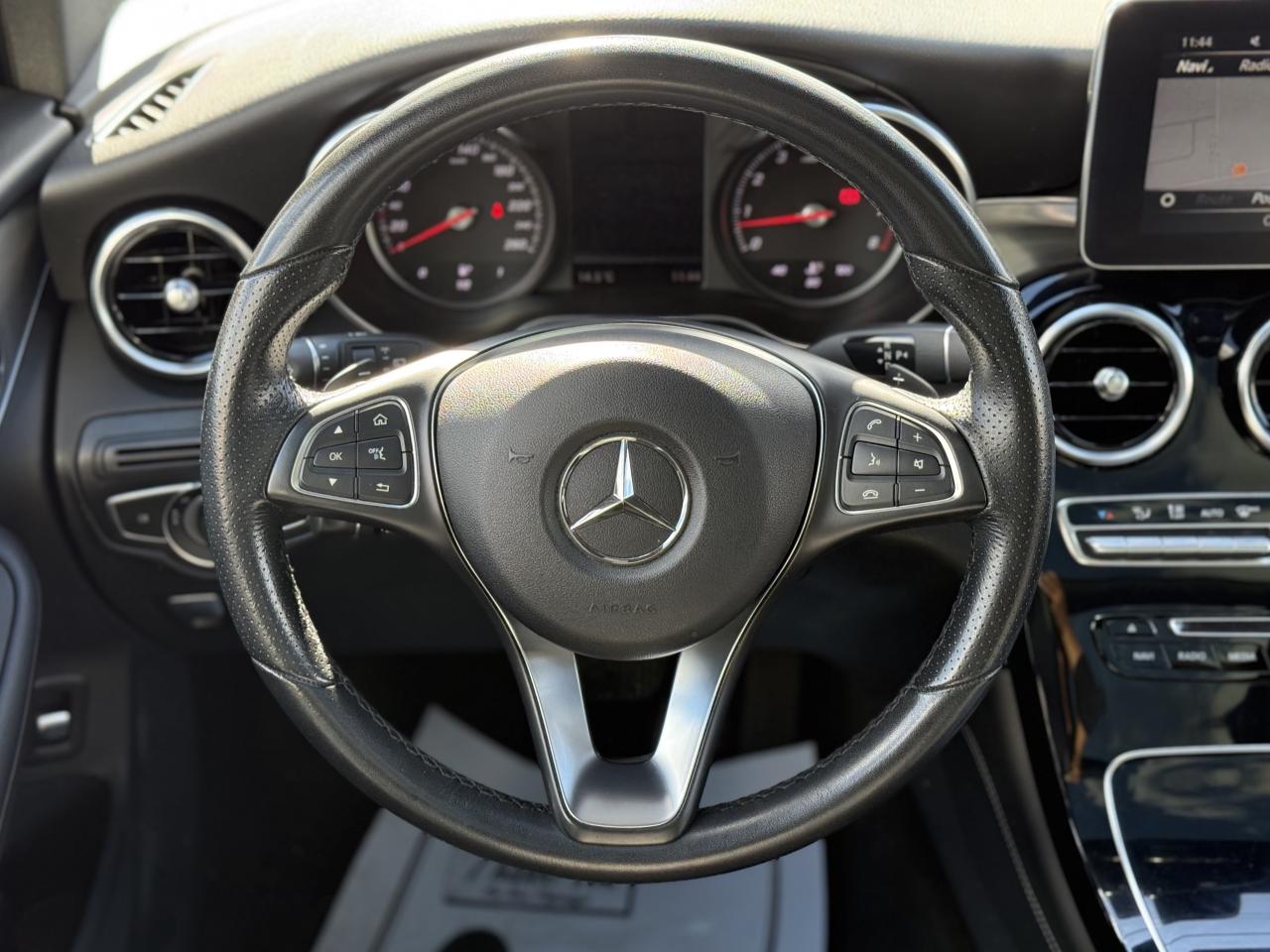 2017 Mercedes-Benz GLC-Class 300 //AMG SPORT | PANO | LOADED Photo