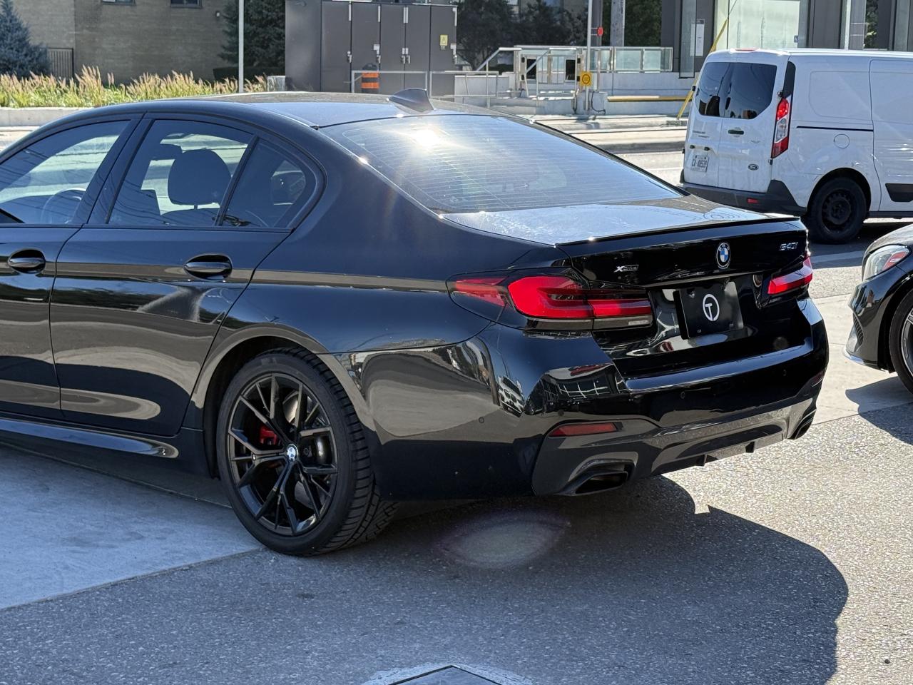 2022 BMW 5 Series 540i //M SPORT | HUD | R/S | PANO | HARMAN KARDON Photo