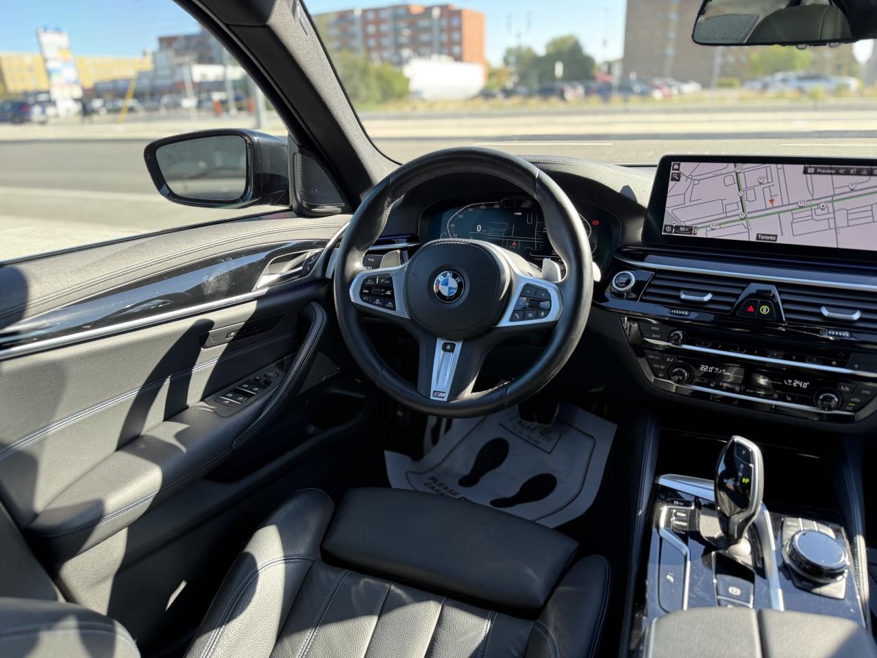 2022 BMW 5 Series 540i //M SPORT | HUD | R/S | PANO | HARMAN KARDON Photo