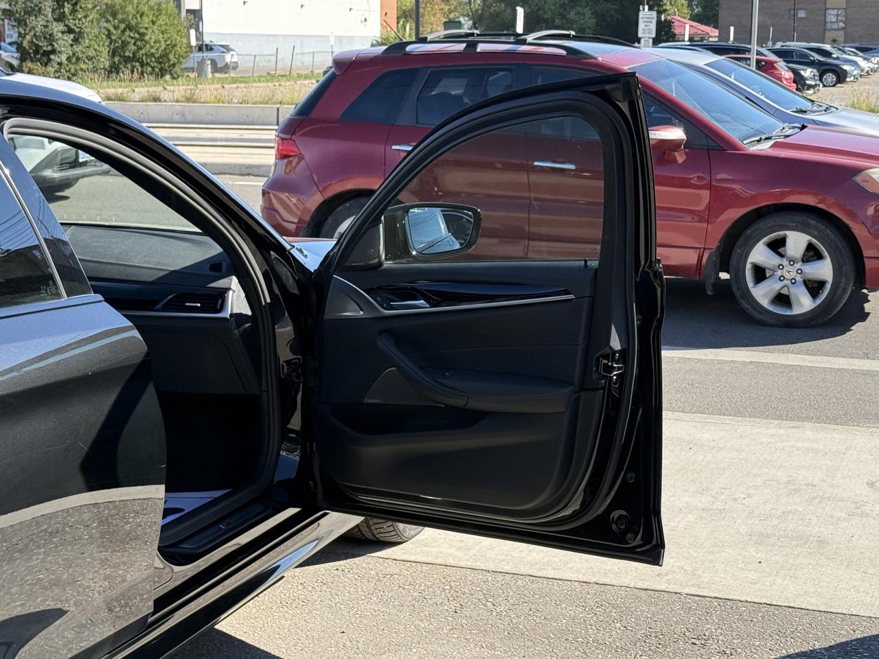 2022 BMW 5 Series 540i //M SPORT | HUD | R/S | PANO | HARMAN KARDON Photo