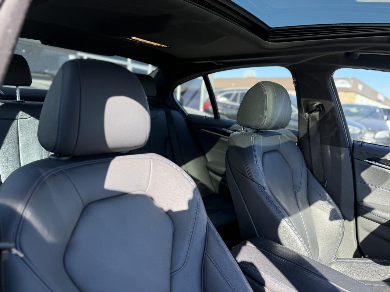 2022 BMW 5 Series 540i //M SPORT | HUD | R/S | PANO | HARMAN KARDON Photo