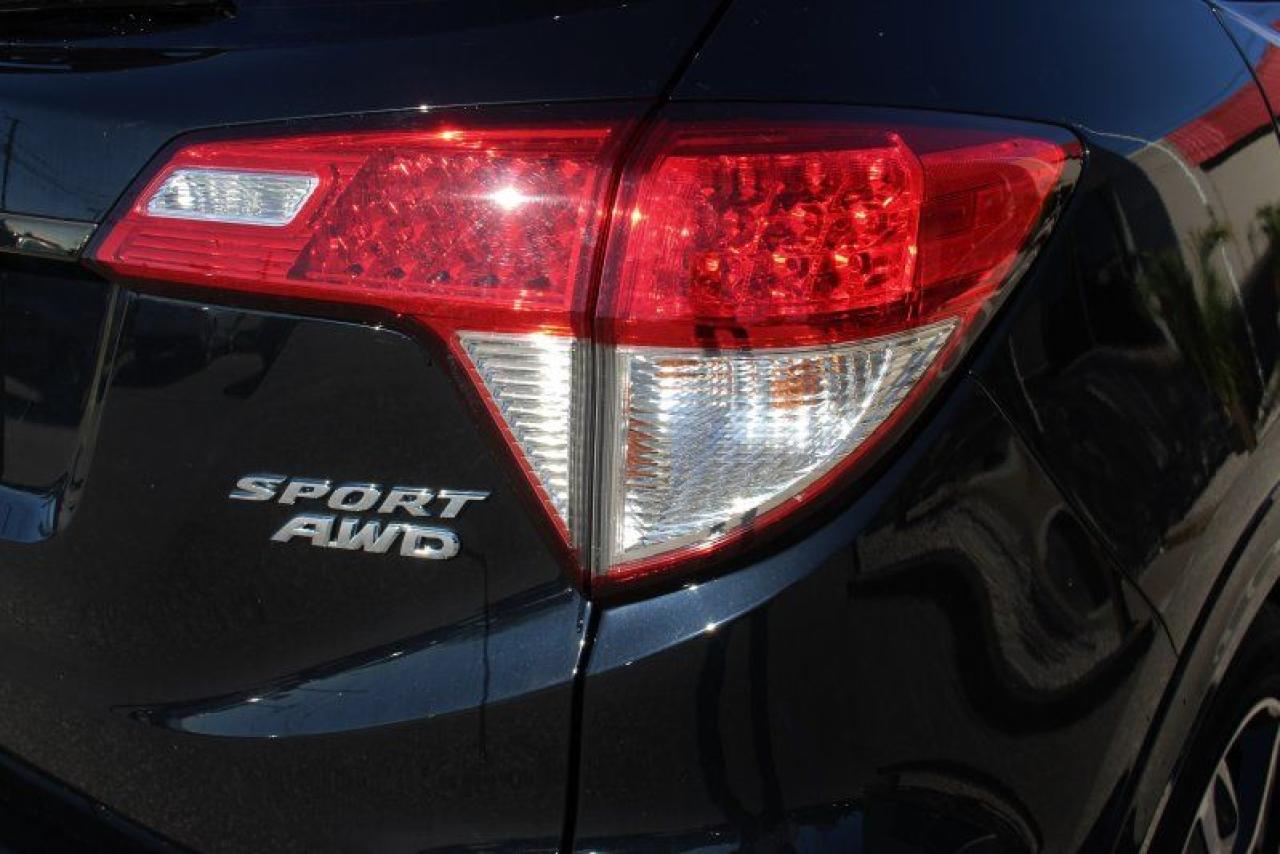 2022 Honda HR-V Sport*Low Ks*AWD*Heated Seats*Sun Roof*BT*Rear Cam - Photo #4