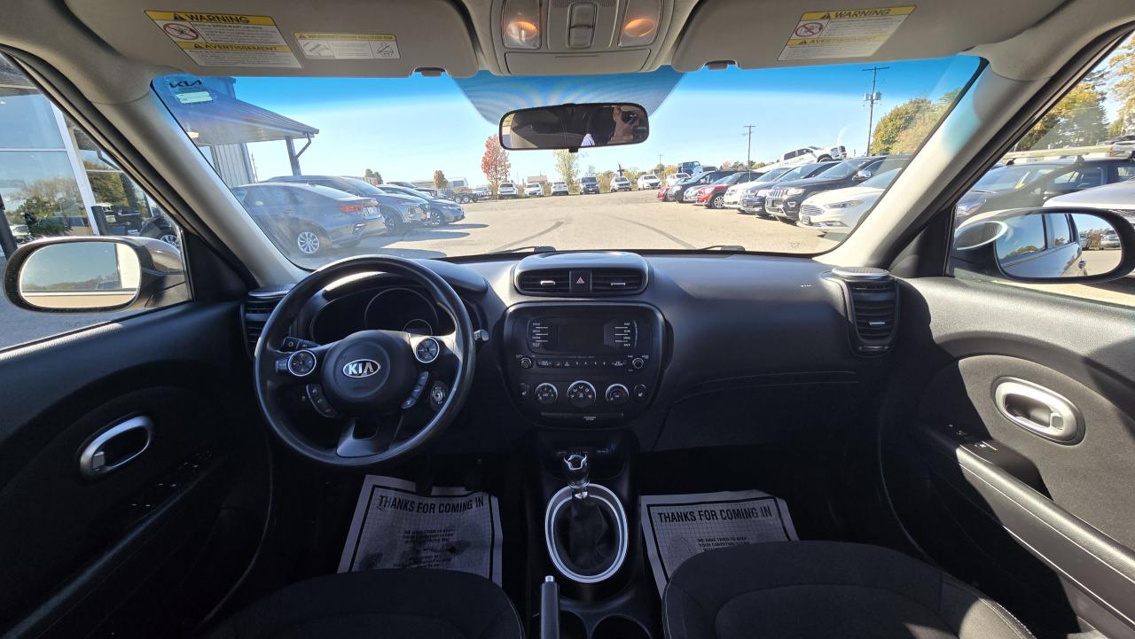 2016 Kia Soul LX - Photo #10