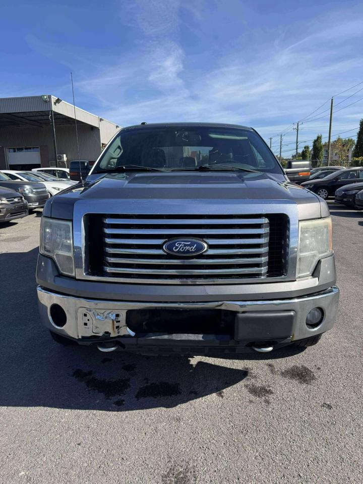2011 Ford F-150 XLT - Photo #2