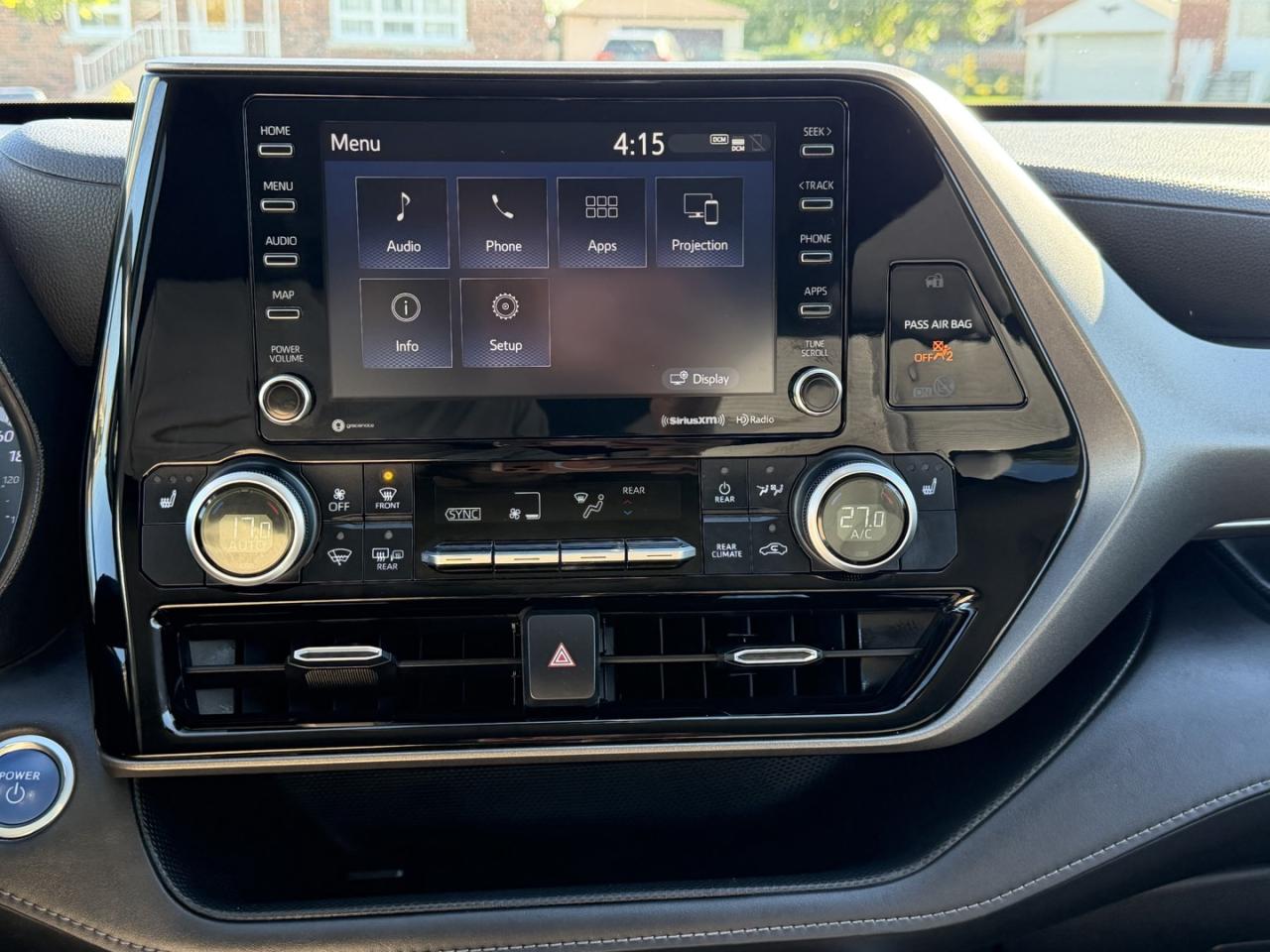 2020 Toyota Highlander Hybrid LE AWD - Photo #19