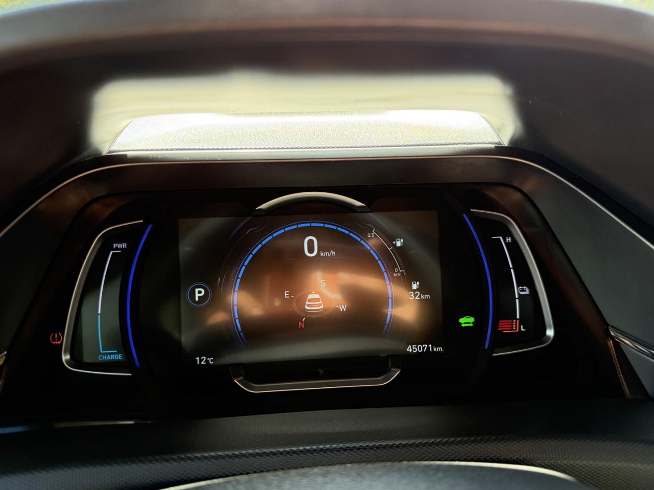 2020 Hyundai IONIQ Electric Limited - Photo #19