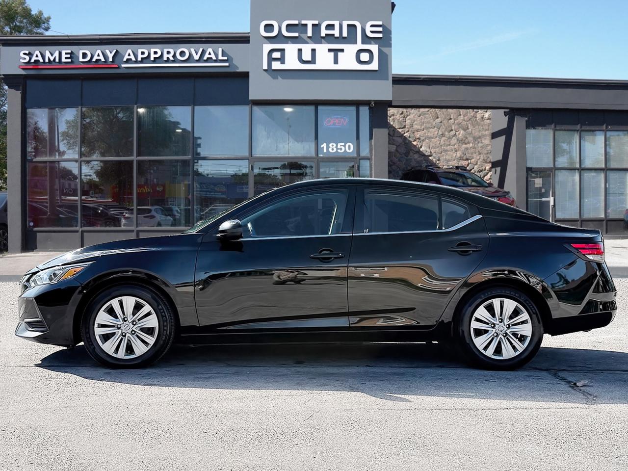 2023 Nissan Sentra S Plus CVT Photo2