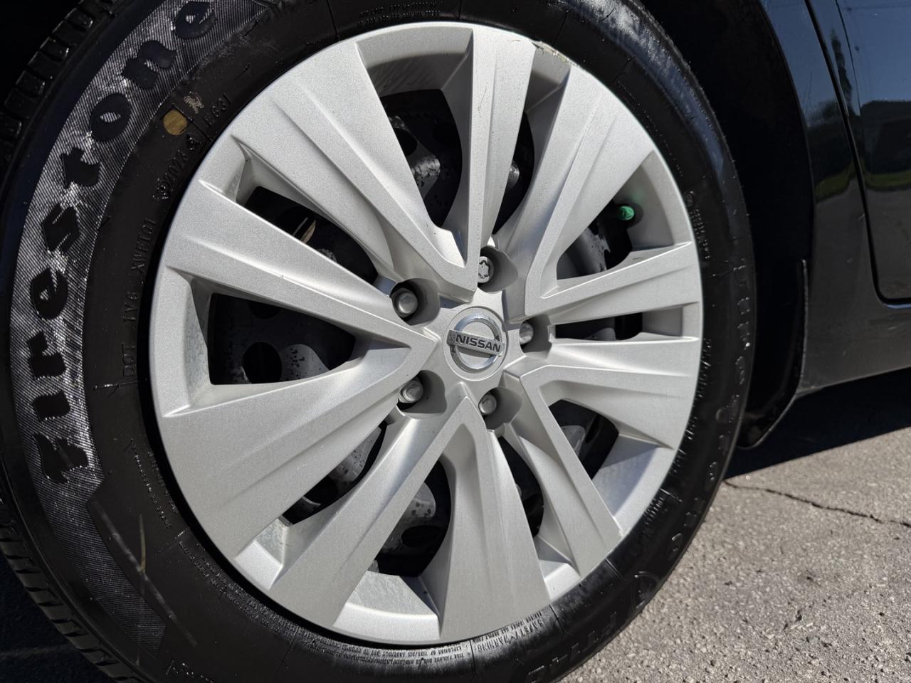 2023 Nissan Sentra S Plus CVT - Photo #8
