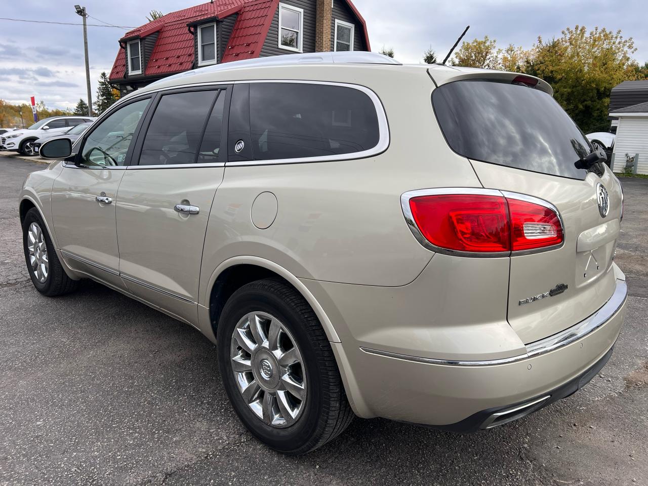 2015 Buick Enclave Premium Photo5