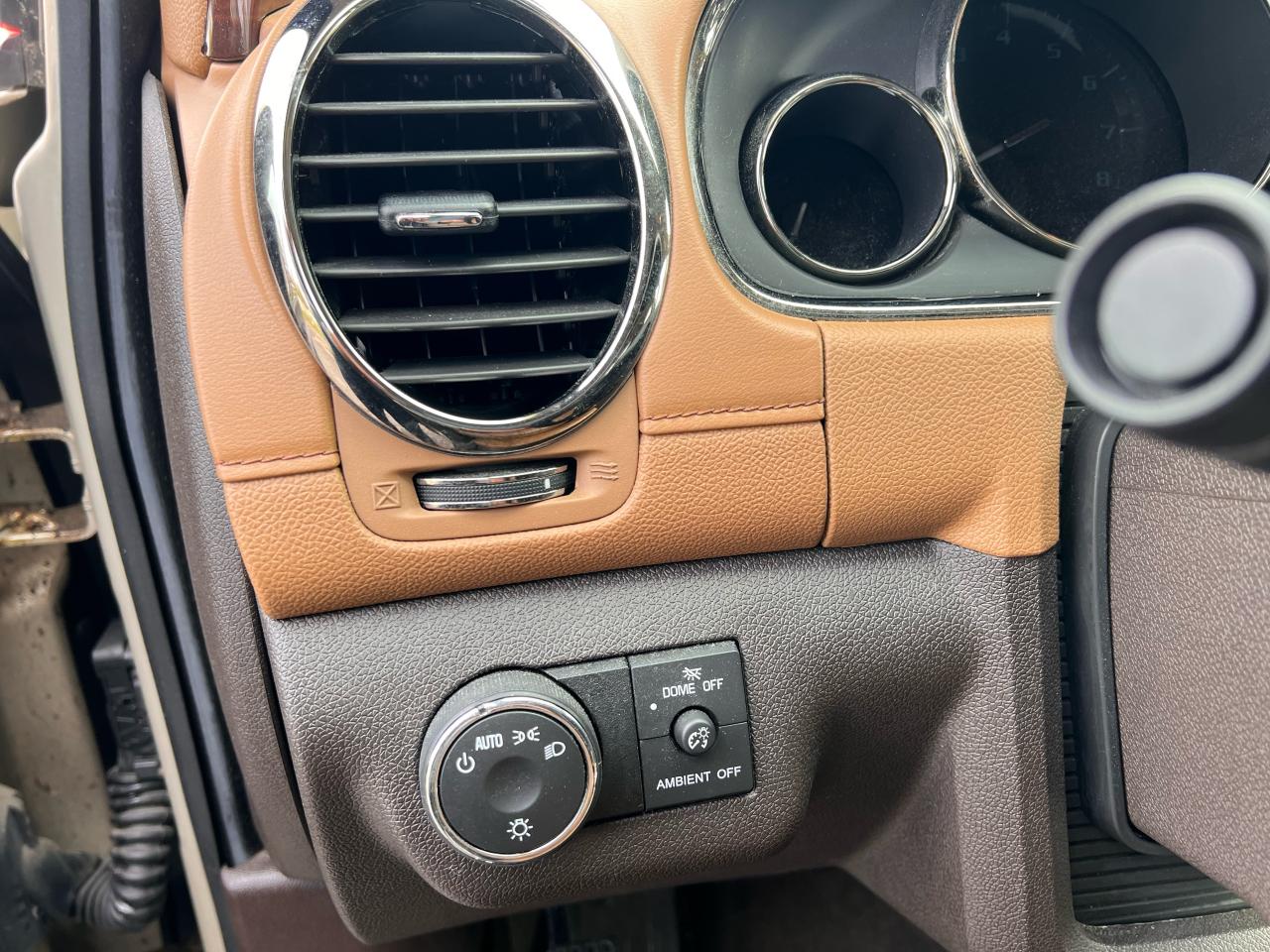 2015 Buick Enclave Premium Photo23
