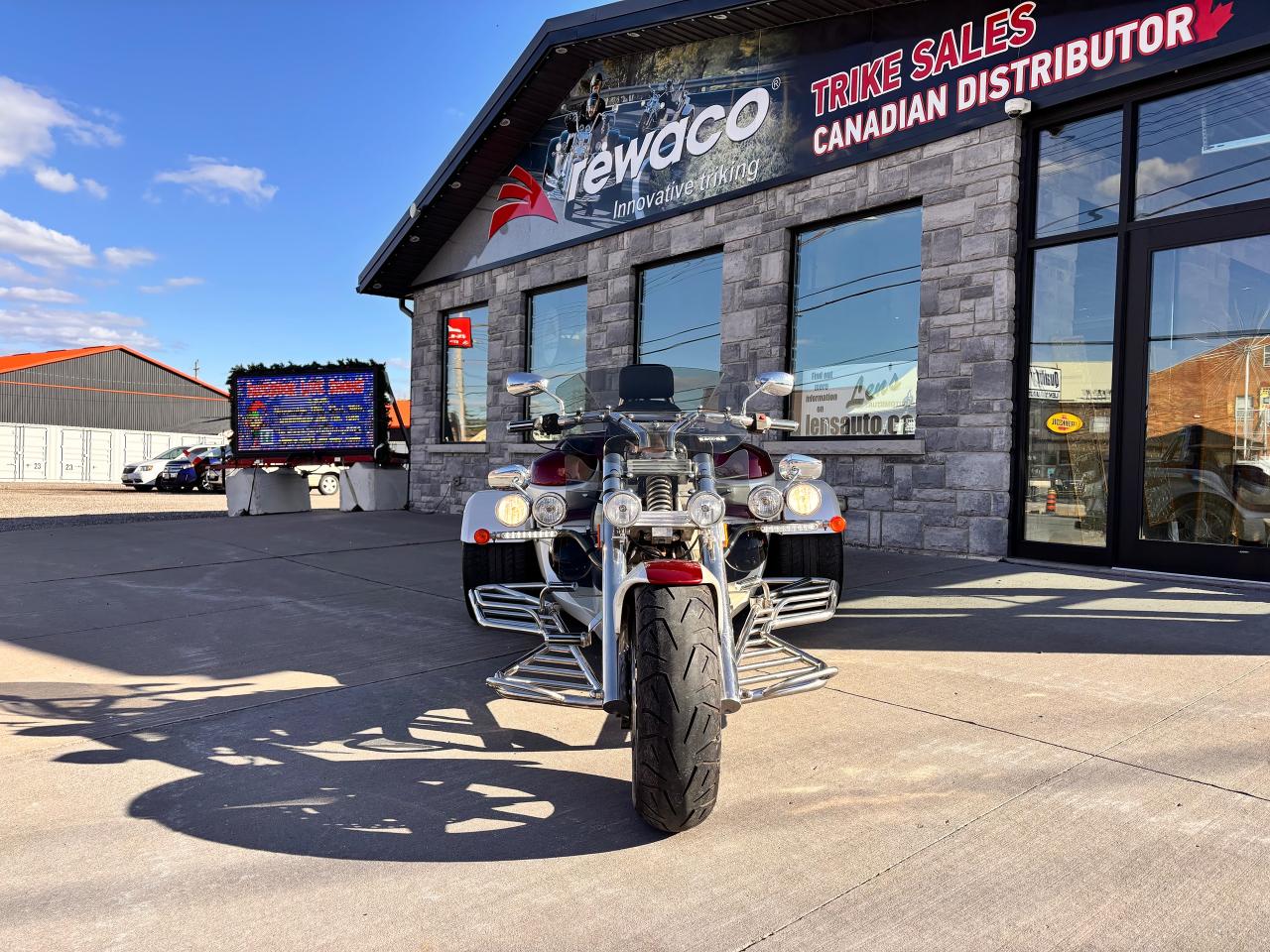 2017 Rewaco RF1 GT FULLY FINANCEABLE, GREAT CONDITION!, LOW KM'S!