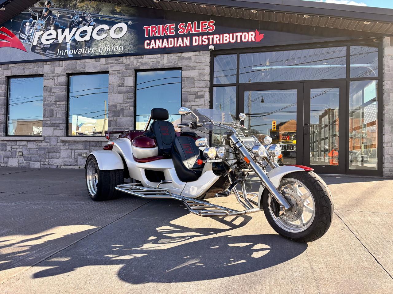 2017 Rewaco RF1 GT FULLY FINANCEABLE, GREAT CONDITION!, LOW KM'S!