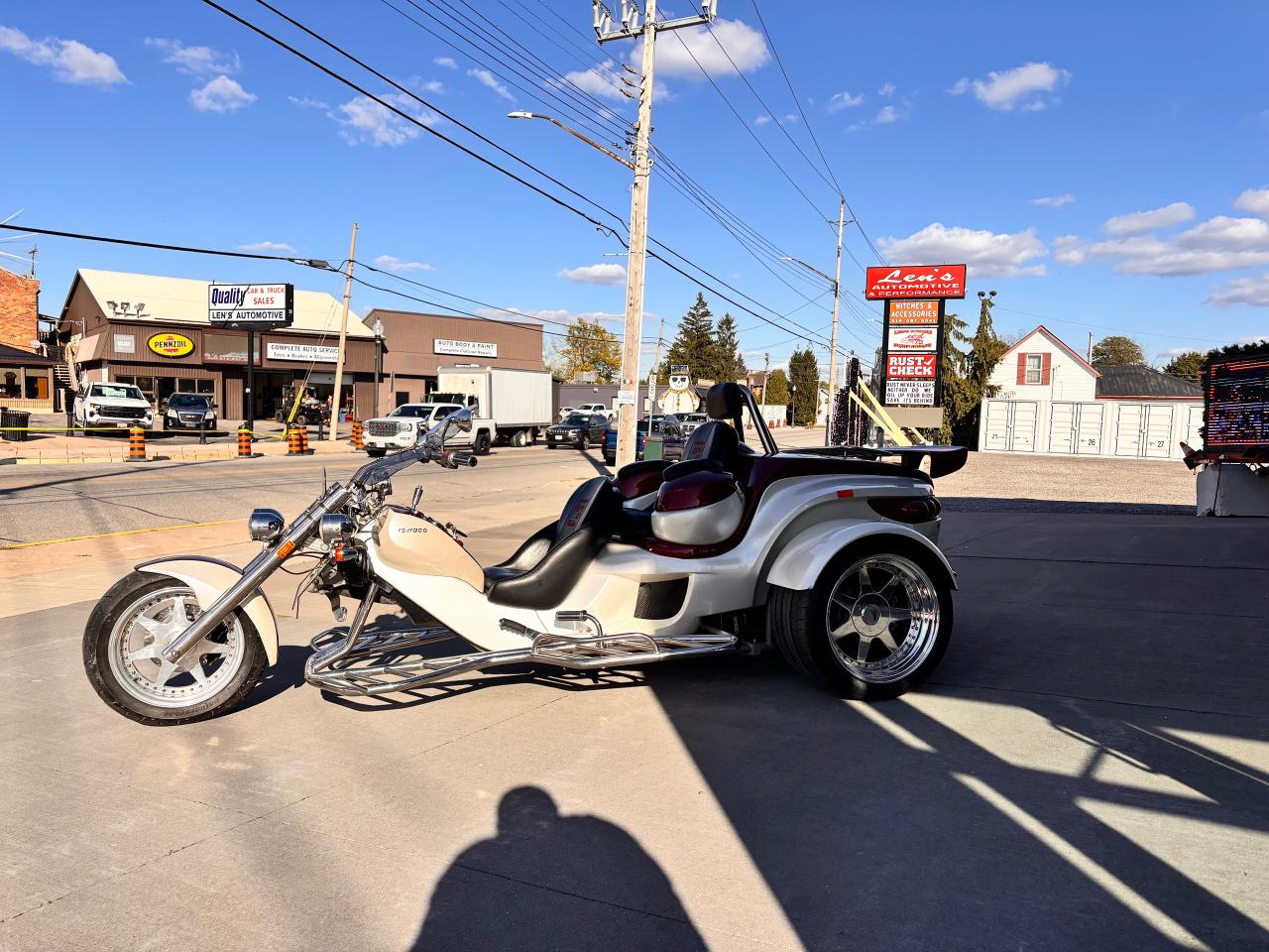 2017 Rewaco RF1 GT FULLY FINANCEABLE, GREAT CONDITION!, LOW KM'S!
