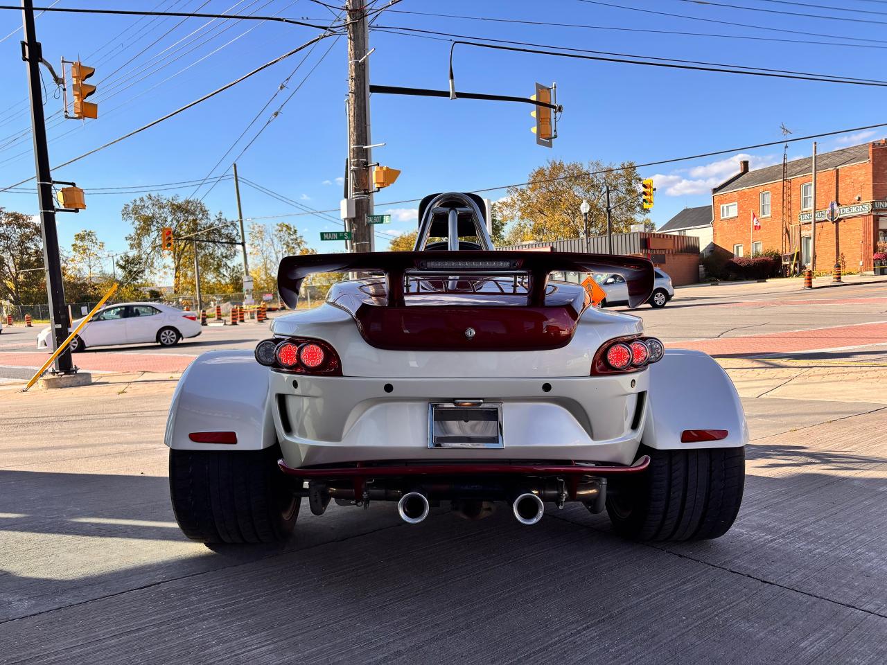 2017 Rewaco RF1 GT FULLY FINANCEABLE, GREAT CONDITION!, LOW KM'S! Photo