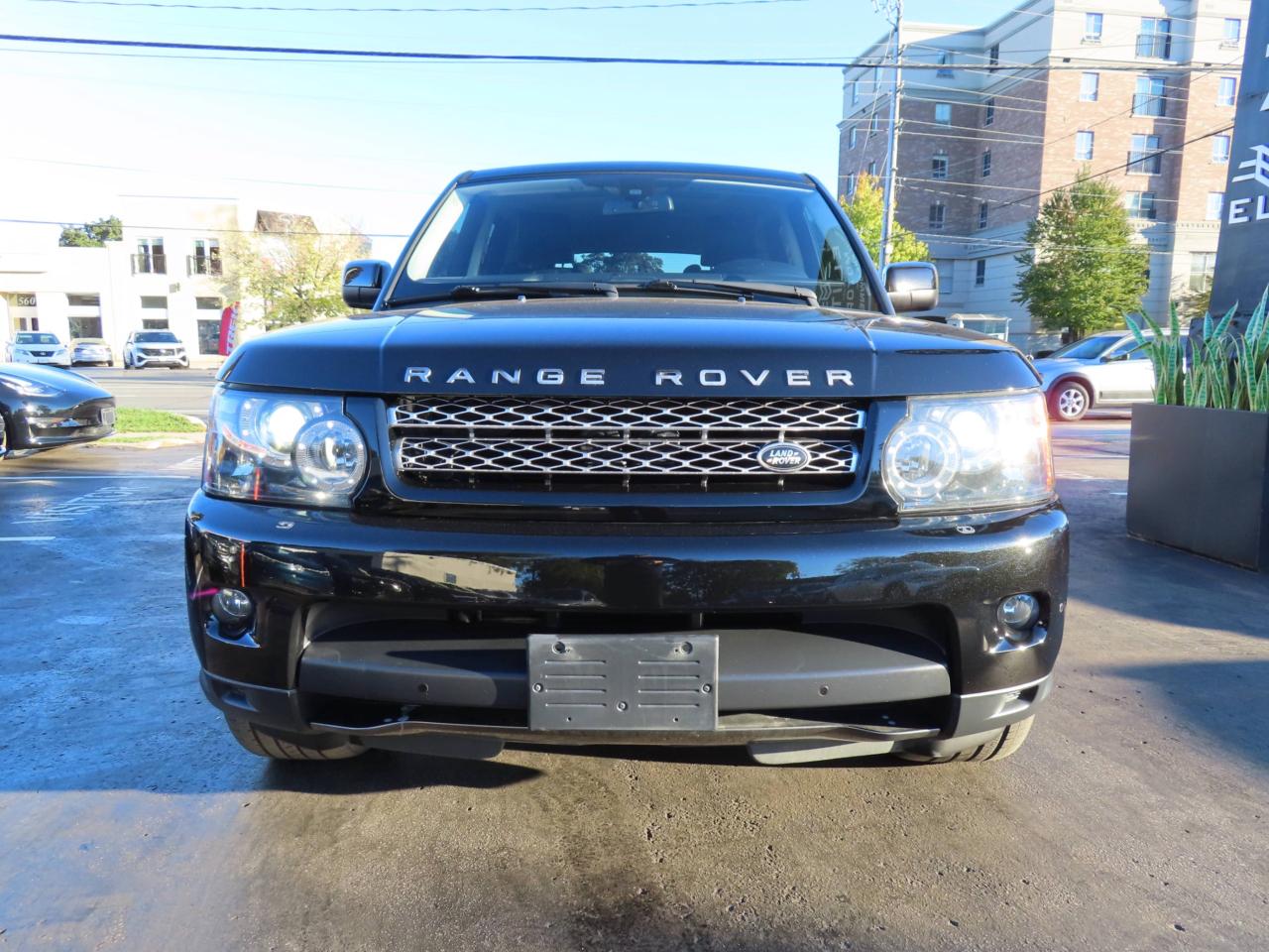 2013 Land Rover Range Rover Sport HSE LUXURY PKG - NAVI - LEATHER - SUNROOF !!! Photo2